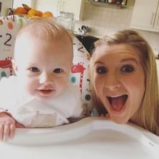 Rebecca-adlington-and-baby-daughter-summer